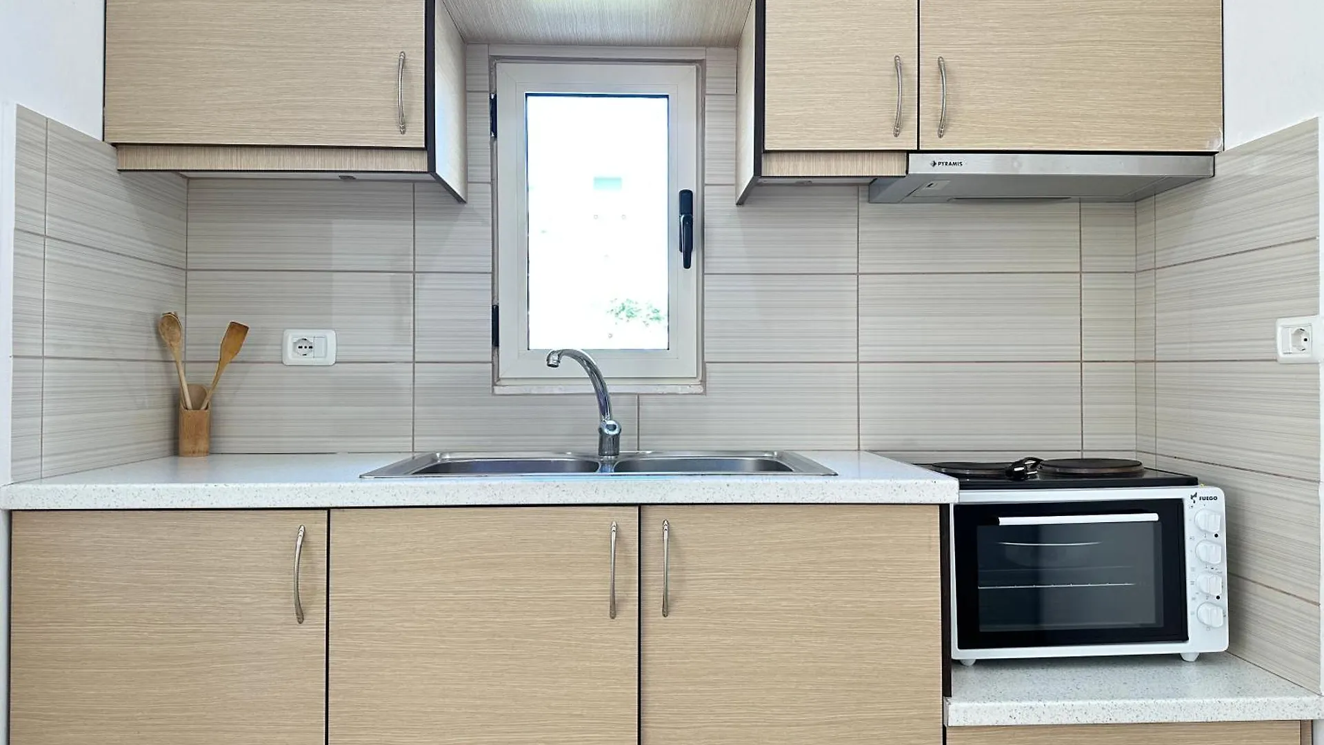 Casabianco Apartments Saranda