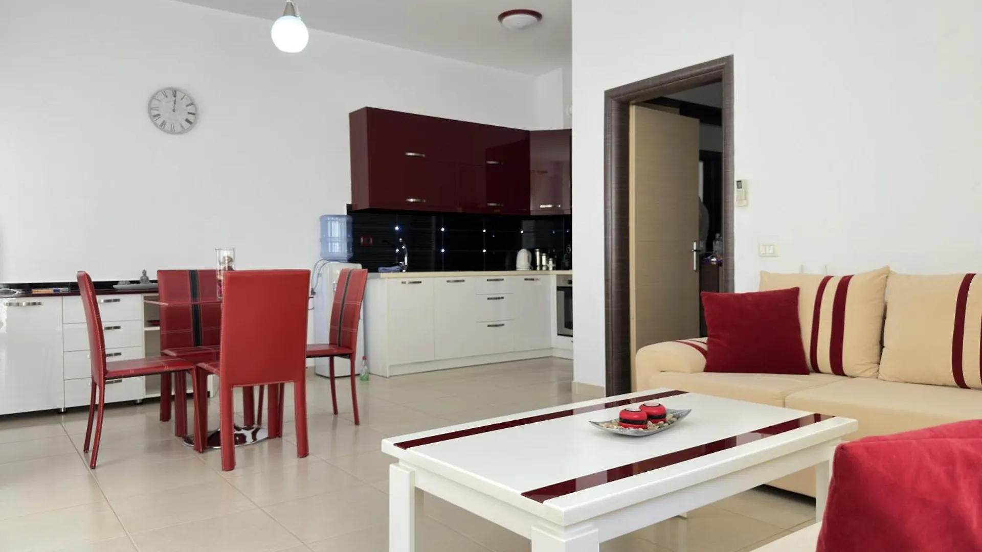 Casabianco Apartments Saranda Albanie